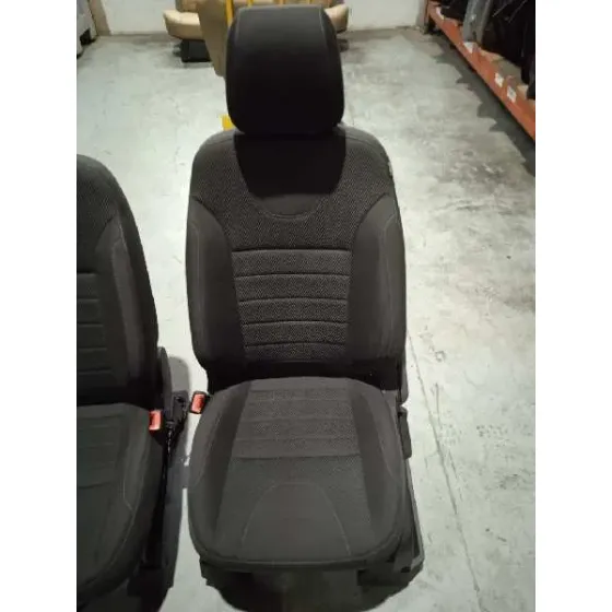 Juego Asientos Completo para Ford Kuga (Cbs)