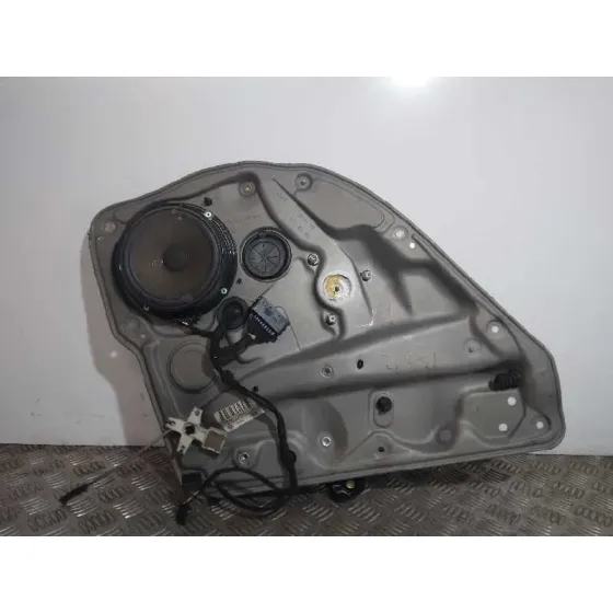 Elevalunas Trasero Izquierdo para Volkswagen Bora Berlina (1J2)