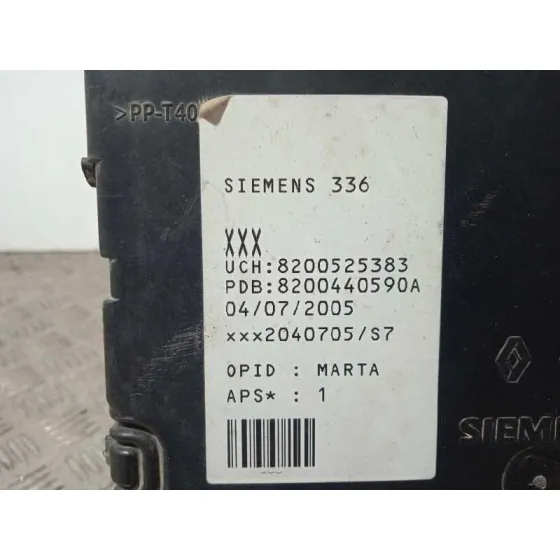 Caja Reles / Fusibles para Renault Megane Ii Berlina 5P