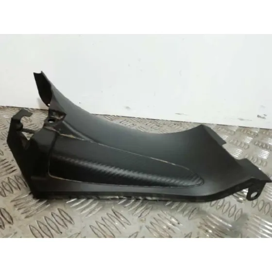 Moldura para Honda Cbr 650R