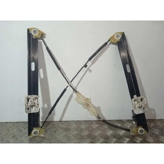 Elevalunas Delantero Derecho para Seat Leon St (5F8)