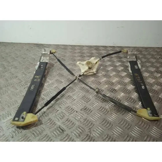 Elevalunas Delantero Derecho para Seat Leon St (5F8)