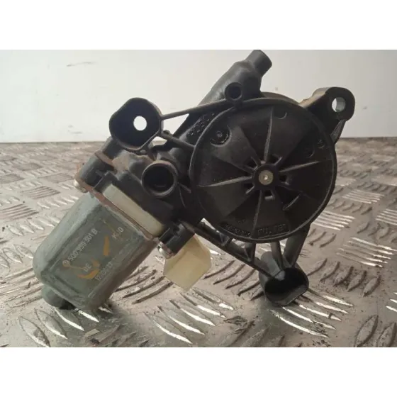 Motor Elevalunas Delantero Izquierdo para Seat Leon St (5F8)