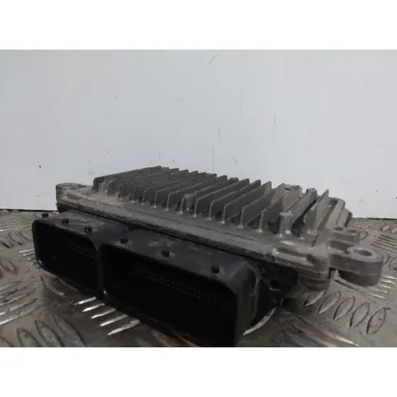 Centralita Motor Uce para Mercedes-Benz Clase A (W169)