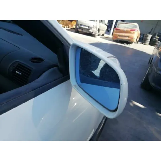 Retrovisor Derecho para Audi A3 (8L)