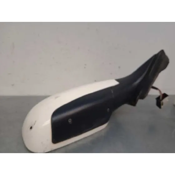Retrovisor Derecho para Audi A3 (8L)