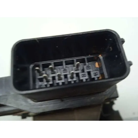Cerradura Puerta Delantera Derecha para Ford Focus Berlina (Cap)