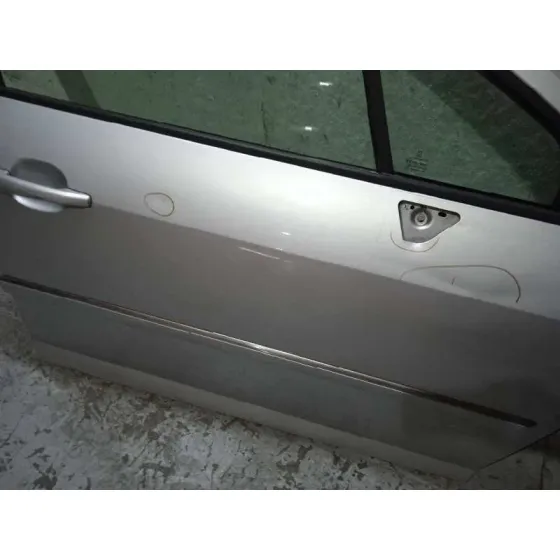 Puerta Delantera Derecha para Peugeot 407