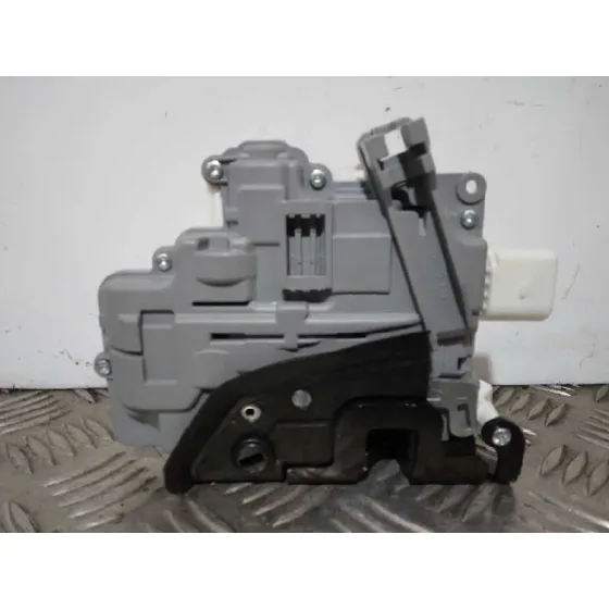 Cerradura Puerta Trasera Izquierda para Seat Altea Xl (5P5)