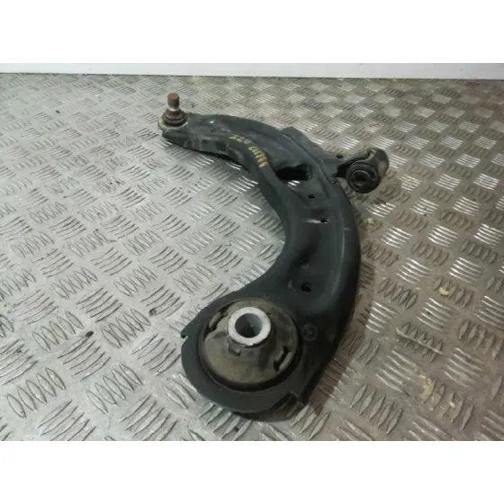 Brazo Suspension Inferior Delantero Izquierdo para Mazda 2 Lim. ()