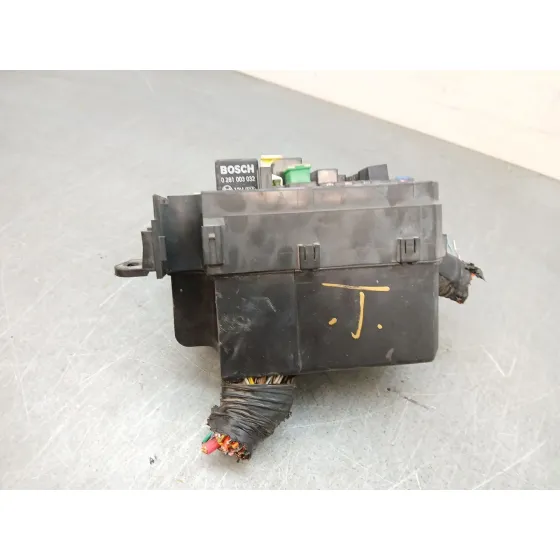 Caja Reles / Fusibles para Mitsubishi Outlander (Cw0)