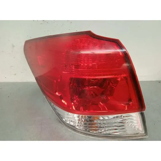 Piloto Trasero Izquierdo para Subaru Legacy Kombi/Outback B14