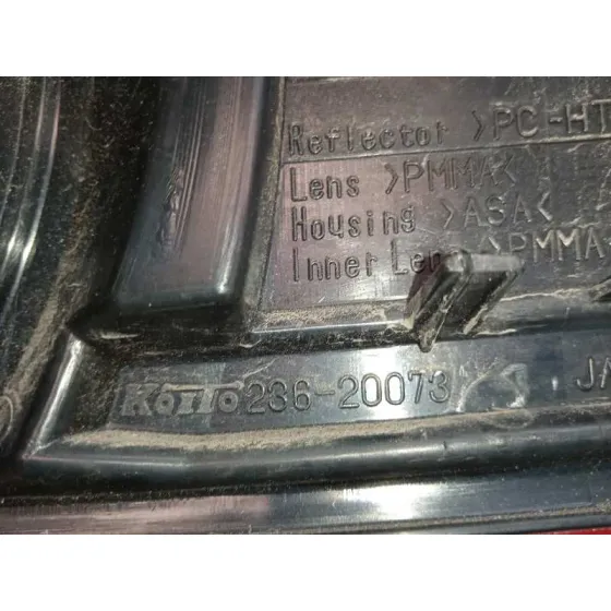 Piloto Trasero Izquierdo Interior para Subaru Legacy Kombi/Outback B14