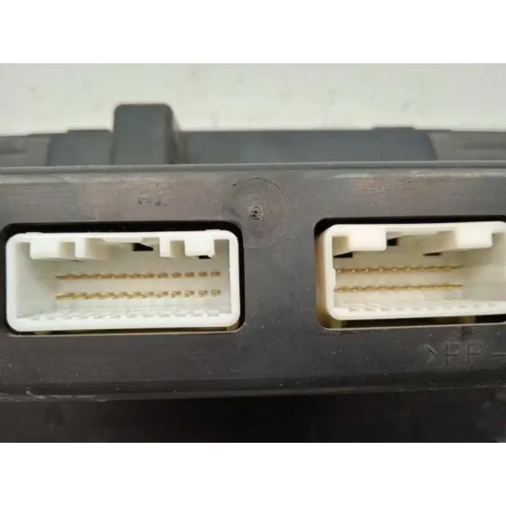 Mando Climatizador para Toyota Corolla Verso (R1)
