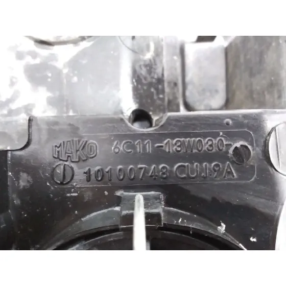 Faro Derecho para Ford Transit Combi '06