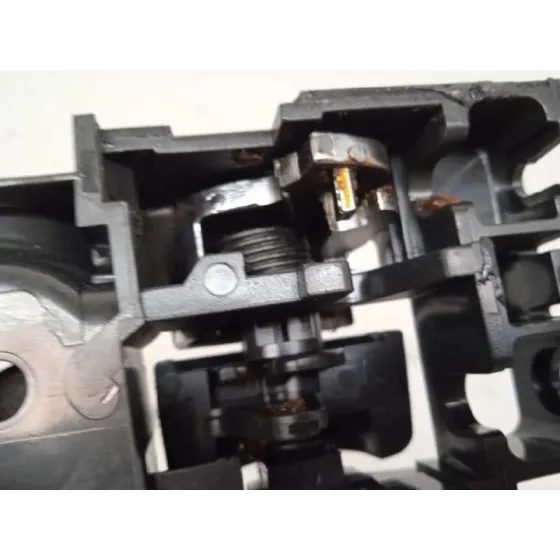 Maneta Interior Trasera Derecha para Toyota Corolla (E12)