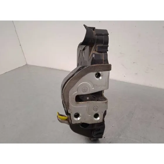 Cerradura Puerta Delantera Izquierda para Toyota Prius (Nhw20)