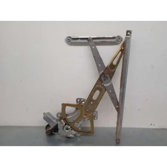 Elevalunas Trasero Izquierdo para Toyota Prius (Nhw20)
