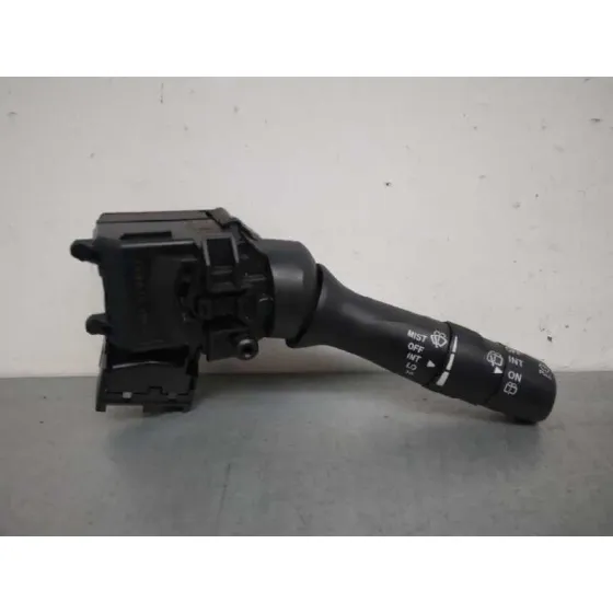 Mando Limpia para Toyota Prius (Nhw20)