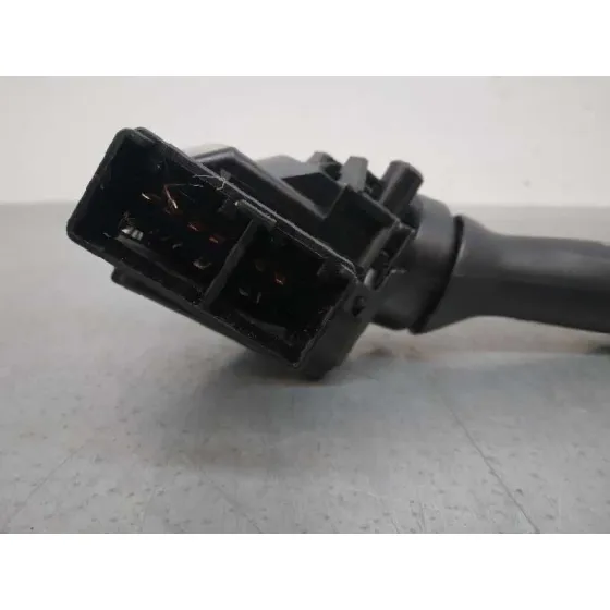 Mando Limpia para Toyota Prius (Nhw20)