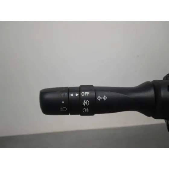 Mando Luces para Toyota Prius (Nhw20)