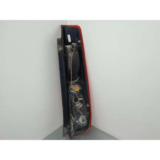 Piloto Trasero Izquierdo para Ford Fiesta (Cbk)