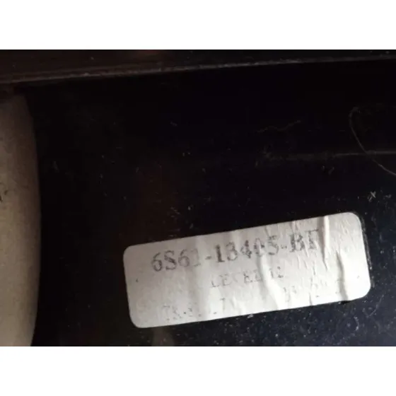 Piloto Trasero Izquierdo para Ford Fiesta (Cbk)