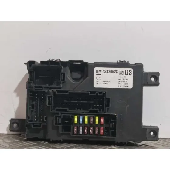 Caja Reles / Fusibles para Opel Corsa D