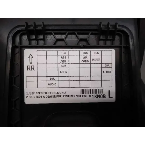 Guantera para Nissan Juke (F15)
