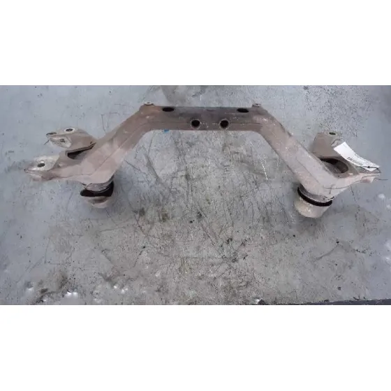 Puente Delantero para Audi Q7 (4L)