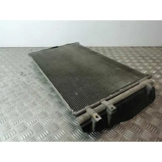 Condensador / Radiador Aire Acondicionado para Kia Carnival