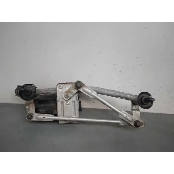 Motor Limpia Delantero para Kia Pro_Cee'd ( )