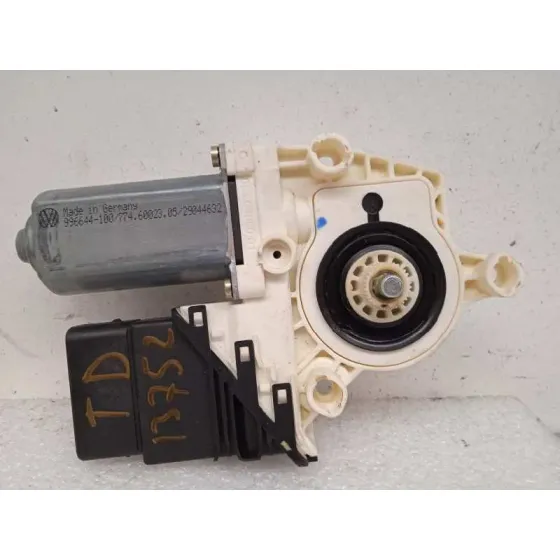 Motor Elevalunas Trasero Derecho para Skoda Octavia Berlina (1Z3)