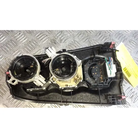 Mando Calefaccion / Aire Acondicionado para Toyota Yaris