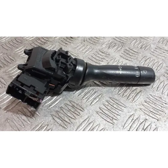 Mando Limpia para Toyota Yaris
