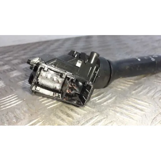 Mando Limpia para Toyota Yaris