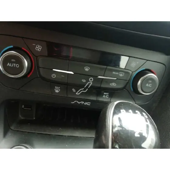 Mando Climatizador para Ford Focus Lim.