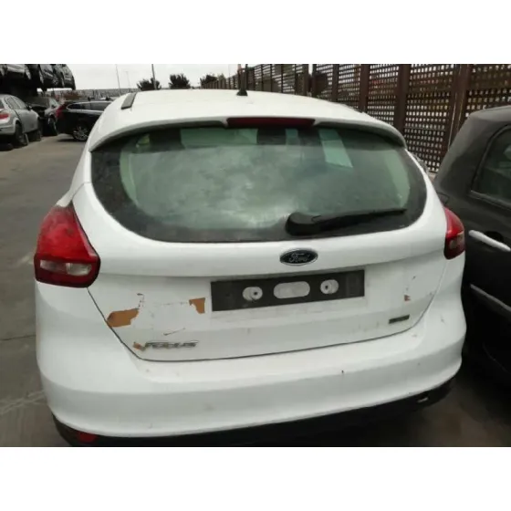 Porton Trasero para Ford Focus Lim.
