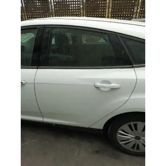 Puerta Trasera Izquierda para Ford Focus Lim.