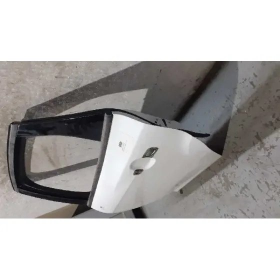 Puerta Trasera Izquierda para Ford Focus Lim.