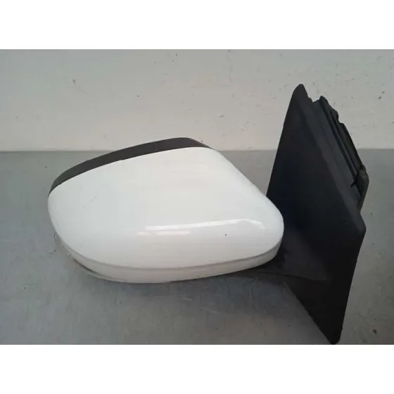 Retrovisor Derecho para Ford Focus Lim.