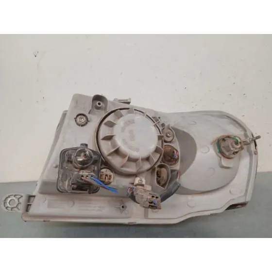 Faro Derecho para Tata Safari