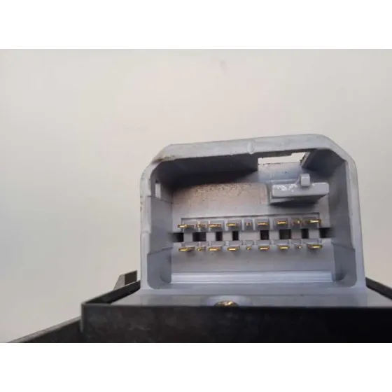 Mando Elevalunas Delantero Izquierdo para Toyota Prius (Nhw20)