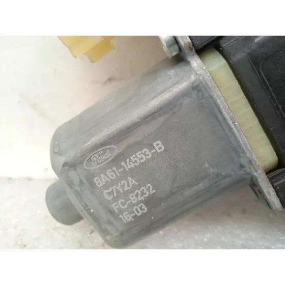 Motor Elevalunas Delantero Derecho para Ford Fiesta (Ccn)