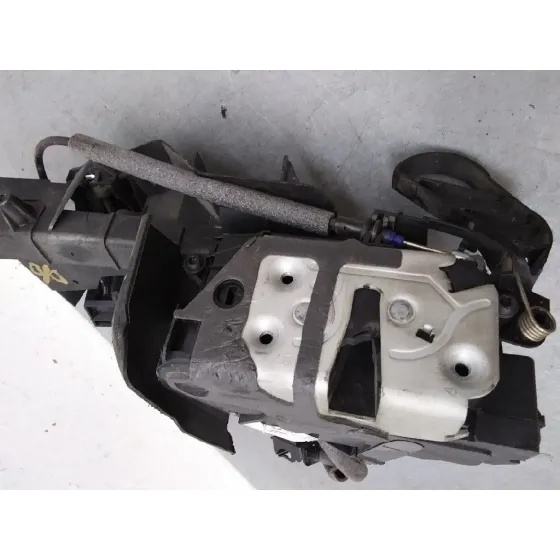 Cerradura Puerta Delantera Derecha para Ford Focus Lim.