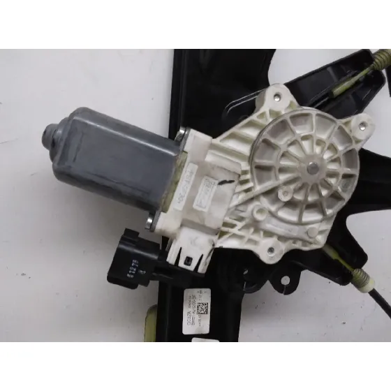 Elevalunas Delantero Derecho para Ford Focus Lim.
