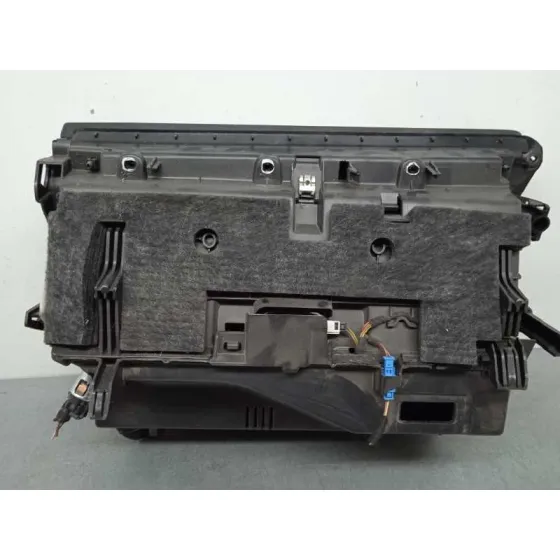Guantera para Mercedes-Benz Clase Clk (W207) Coupe