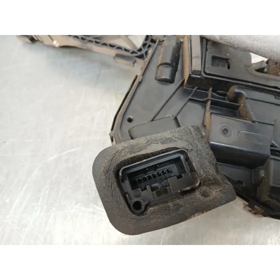 Cerradura Puerta Delantera Derecha para Volkswagen Golf Vii Lim.