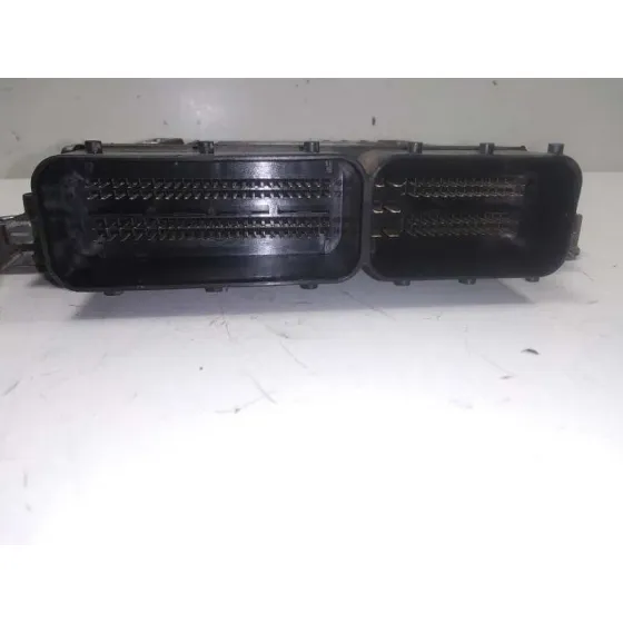Centralita Motor Uce para Kia Carnival