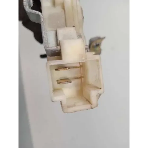 Cerradura Puerta Trasera Izquierda para Nissan Almera Tino (V10M)